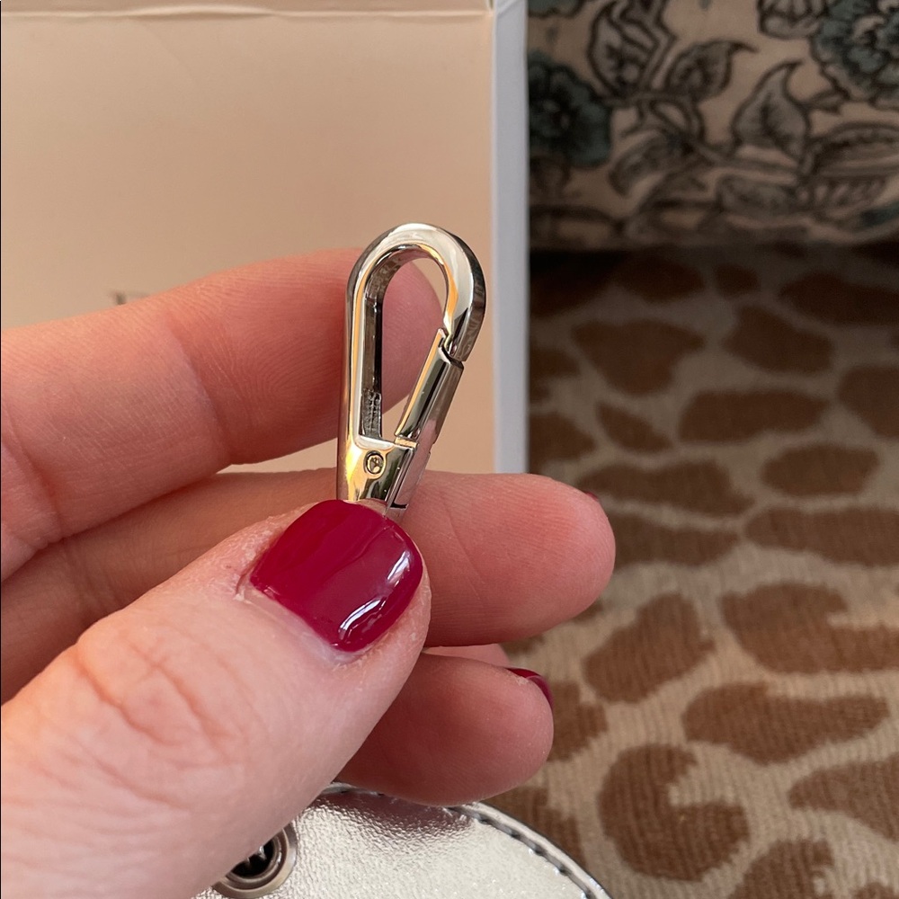 Christian Dior Metallic Silver Keychain Mirror NIB - Picture 5 of 11
